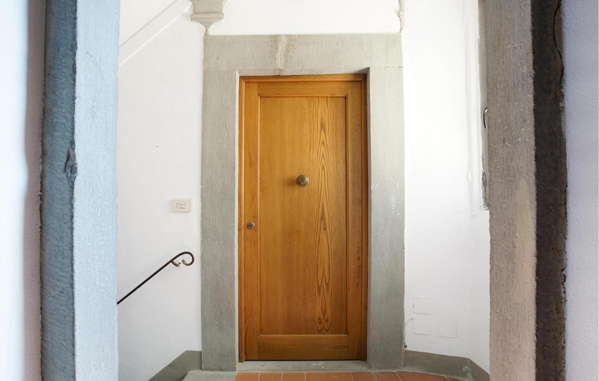 Galletto Nero بانسانو المظهر الخارجي الصورة